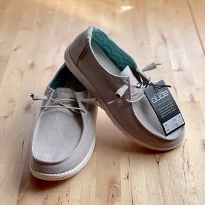 NWT Hey Dude Wendy Chambray Beige Grey Sz 8
